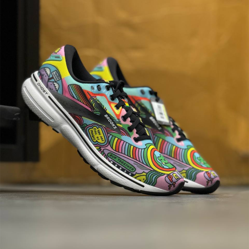 کتونی بروگس گاست 15 Brooks ghost 15 1103931D058