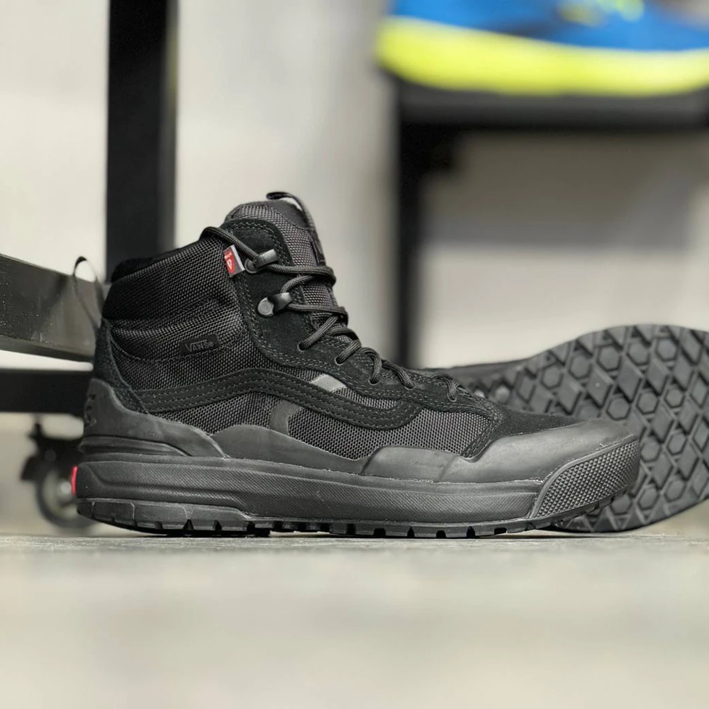 vans-ultrarange-500383 (4) بوت ونس الترا رینج Vans ultra range 
500383 - Image 2