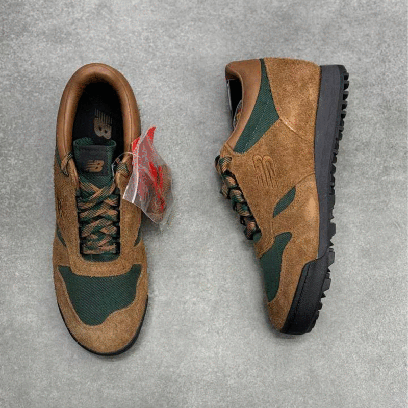 کتونی نیوبالانس رینر لاو Newbalance Rainer low 
9.5 - Image 3