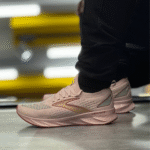 کتونی بروکس لوایتد 6 Brooks levitate 6 1203851B662