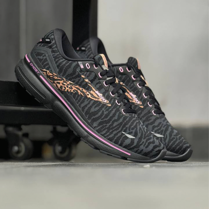 کتونی بروکس گاست 15 Brooks ghost 15 1203801B086