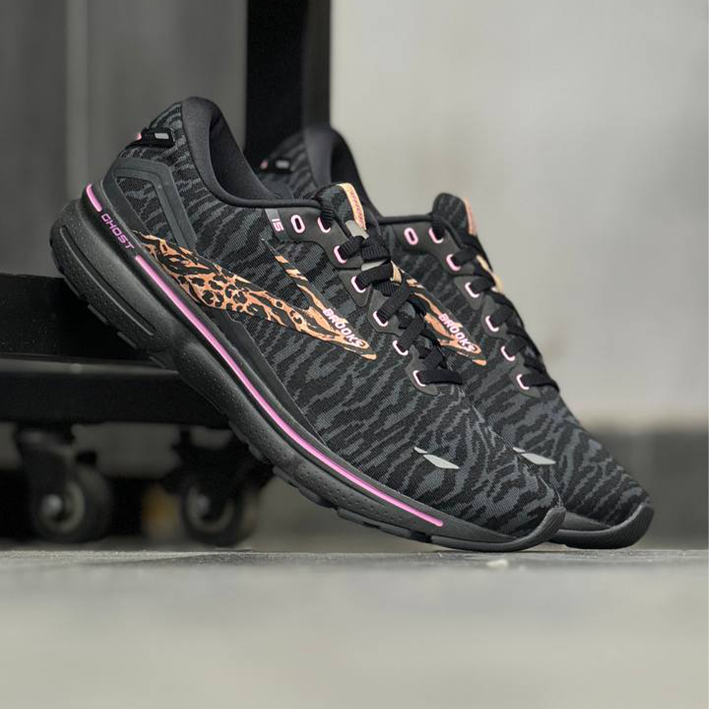 کتونی بروکس گاست 15 Brooks ghost 15 1203801B086