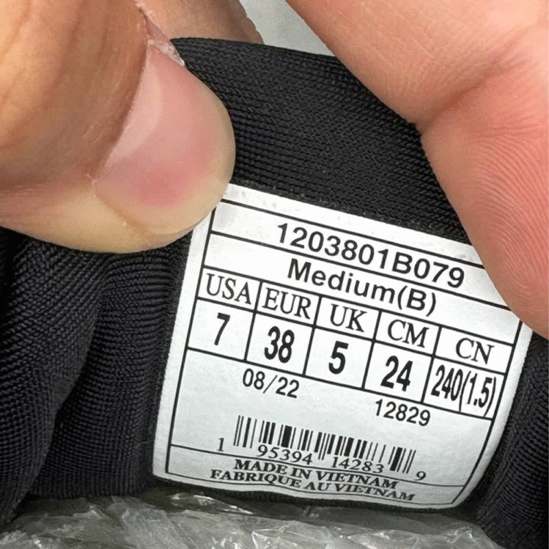 کتونی بروکس گاست 15 Brooks ghost 151203801B079 - Image 4