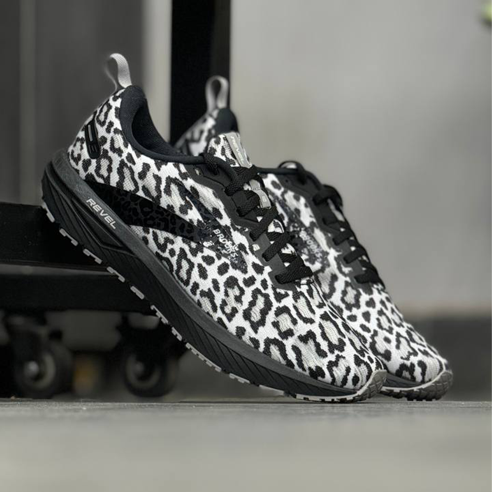 کتونی بروکس ریول 6 Brooks revel 6 1203861B058
