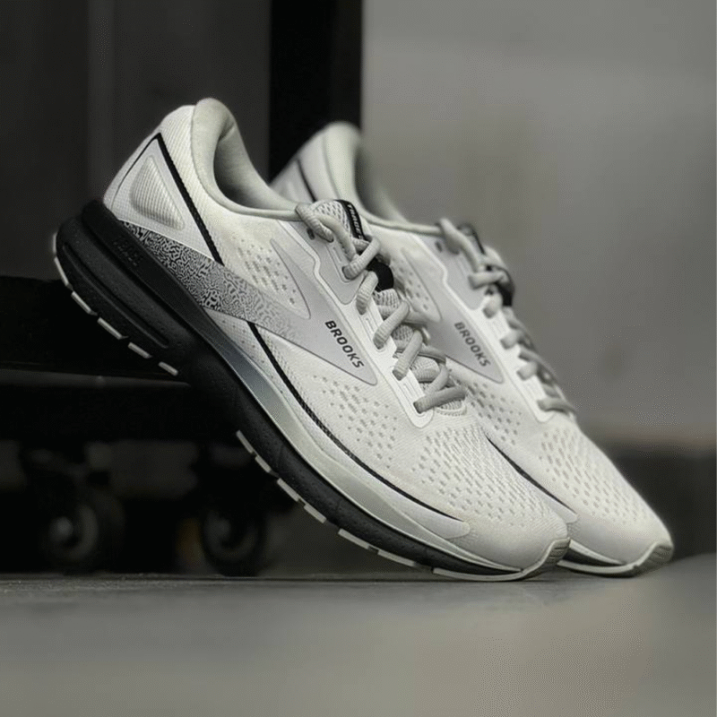 کتونی بروکس تریس 3 Brooks trace 3 1204011B191