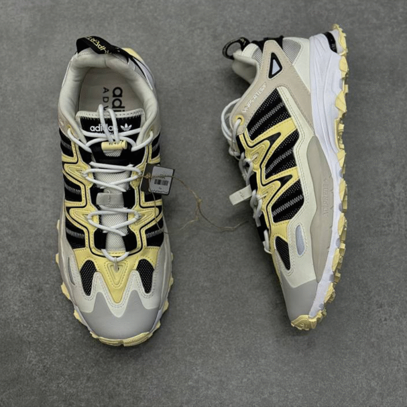 کتونی آدیداس هایپرتورف adidas hyper turf 
IE2102 - Image 2