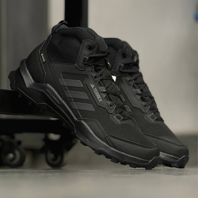 کتونی آدیداس ترکس adidas terrex HP7401