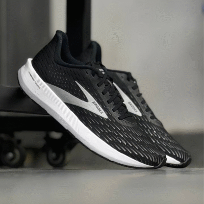کتونی بروکس هایپریون تمپو Brooks hyperion tempo 1203281B091