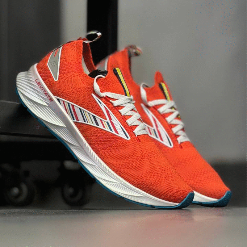 کتونی بروکس لوایتد 6 Brooks levitate 6 1203851B602