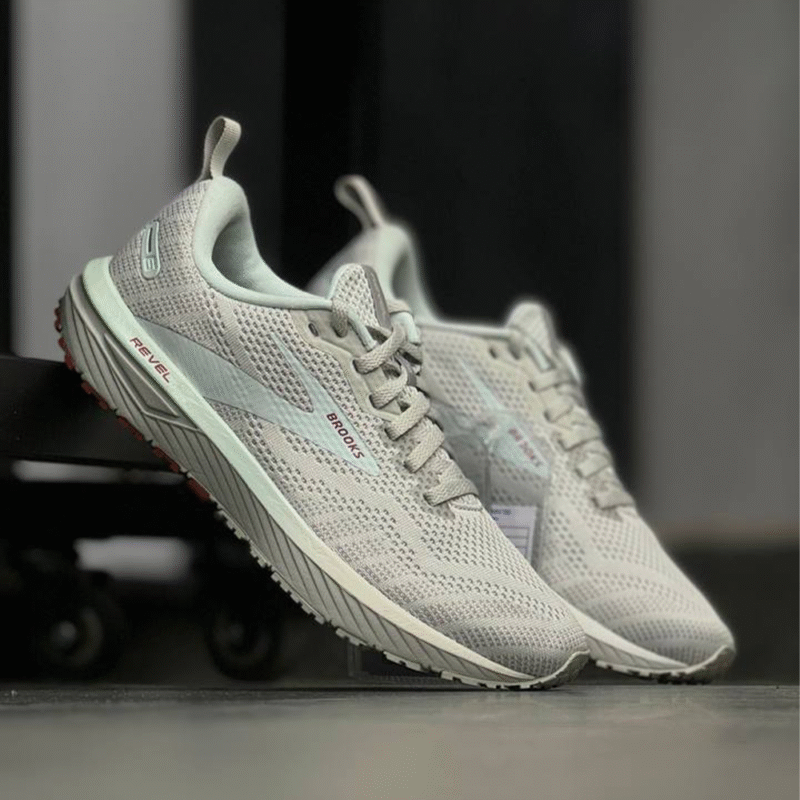 کتونی بروکس ریول 6 Brooks revel 6 1203861B459