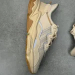 کتونی آدیداس اوزویگو adidas ozweego 
EE6462 - Image 4