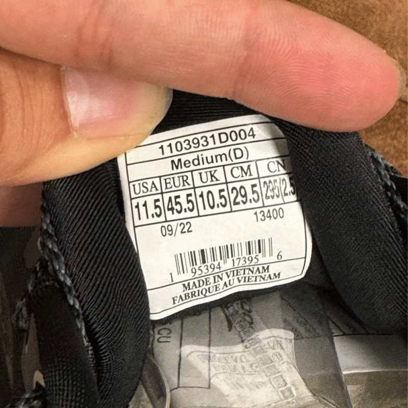 کتونی بروکس گاست 15 Brooks ghost 15 
1103931D004 - Image 4
