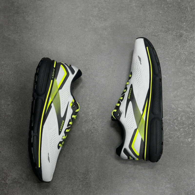 کتونی بروکس گاست 15 Brooks ghost 15 
1203801B125 - Image 3