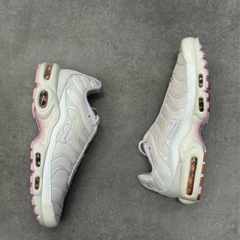 کتونی نایک ایر مکس پلاس Nike Air max plus 
DD6612001 - Image 3