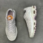 کتونی نایک ایر مکس پلاس Nike Air max plus 
DD6612001 - Image 2