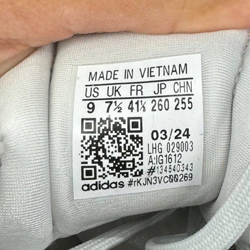 کتونی آدیداس کریزی فلایت 5 adidas crazyflight 5 
2676 - Image 4