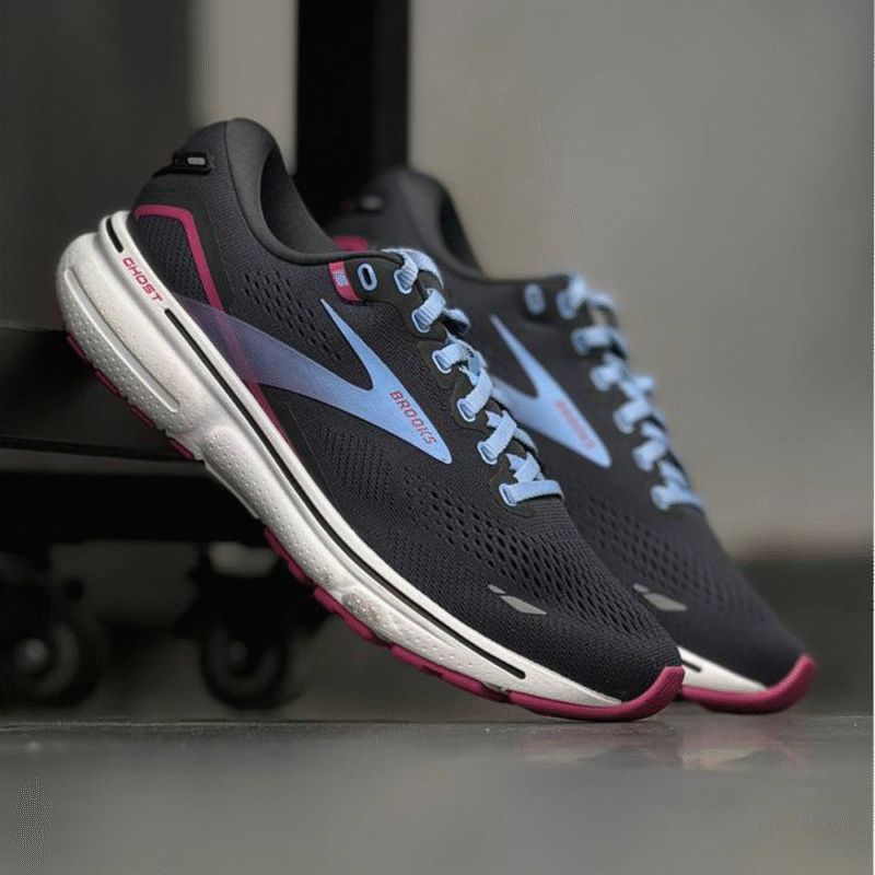 کتونی بروکس گاست 15 Brooks ghost 15 1203801B082