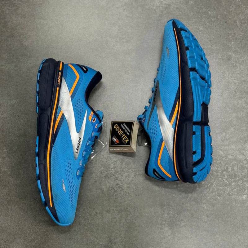 کتونی بروکس گاست 15 Brooks ghost 15 
1103941D480 - Image 3