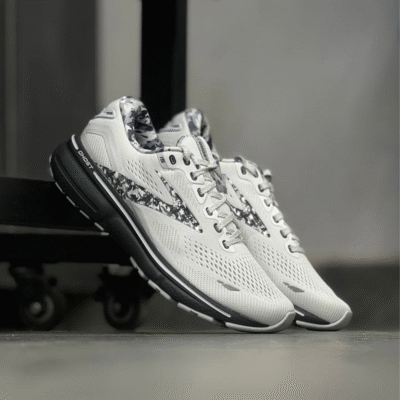 بروکس گاست 15 Brooks ghost 15 1203801B149