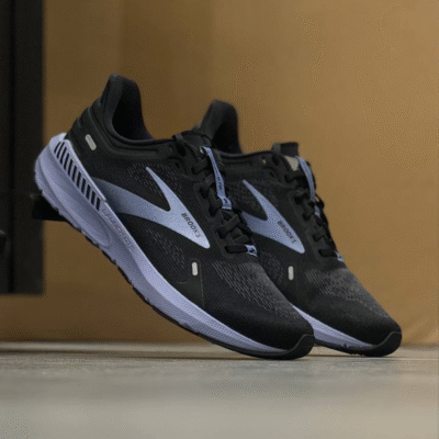 کتونی بروکس لانچ 9 Brooks launch GTS 9 1203741B060