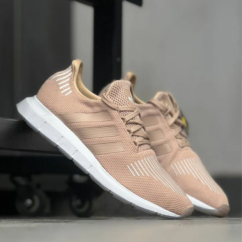کتونی آدیداس سویفت ران adidas swift run CG6130
