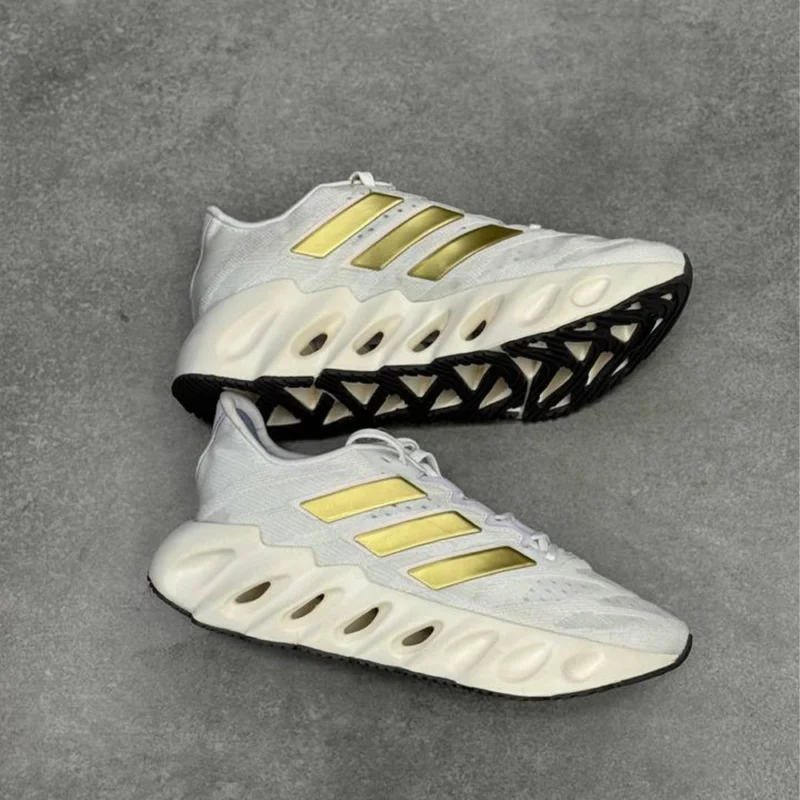 کتونی آدیداس سویچ adidas switch 
ID1791 - Image 4