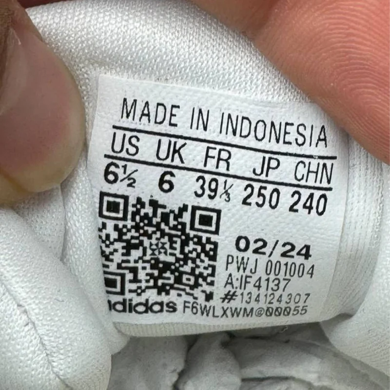 کتونی آدیداس الترا ران 5 adidas ultra run 5 
IF4137 - Image 4