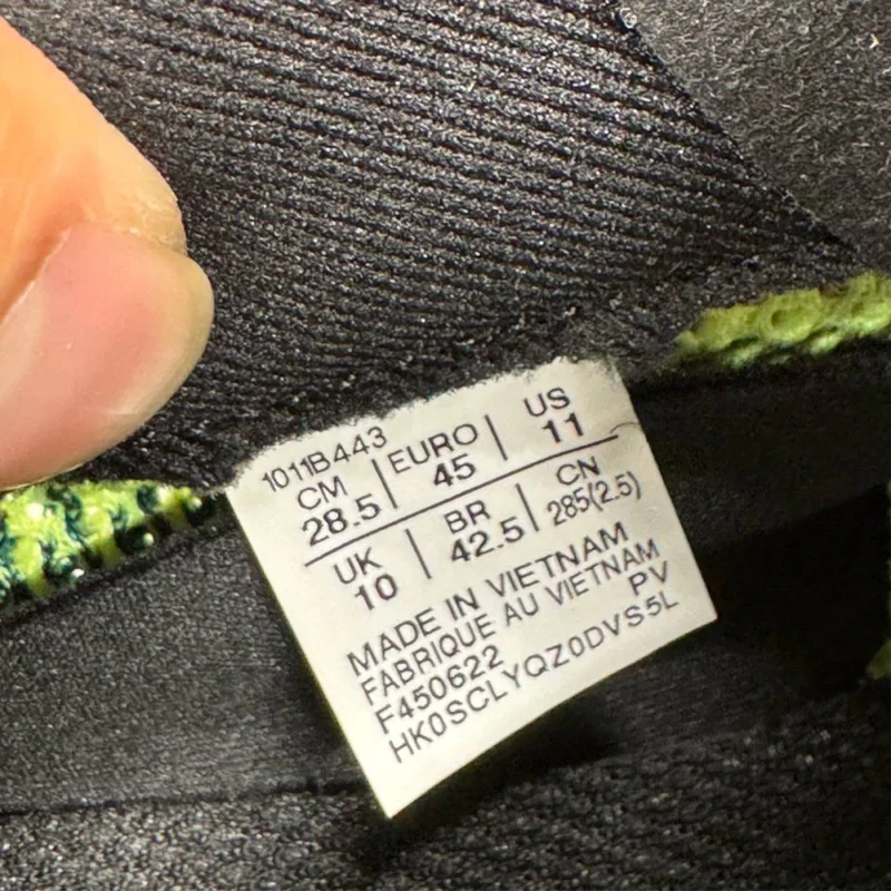 کتونی اسیکس مجیک اسپید Asics magic speed 
1011B443 - Image 3