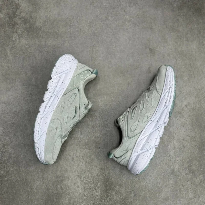 کتونی هوکا کلیفتون  Hoka clifton suede 
1973 - Image 3