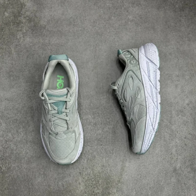 کتونی هوکا کلیفتون  Hoka clifton suede 
1973 - Image 2