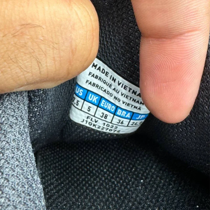 کتونی میزانو موجین 9 Mizuno mujin 9 
J1GK227072 - Image 5