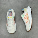 کتونی نیوبالانس فرش فوم ایکس 880 Newbalance freshfoam X 880 
W880R14 - Image 2