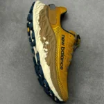 کتونی نیوبالانس فرش فوم ایکس مور Newbalance freshfoam X More
9.5 - Image 3