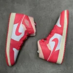 کتونی نایک ایر جردن 1 Nike jordan 1 
BQ6472186 - Image 3