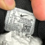 کتونی نایک ایر مکس 97 اس Nike Air max 97 S
FB3245001 - Image 4