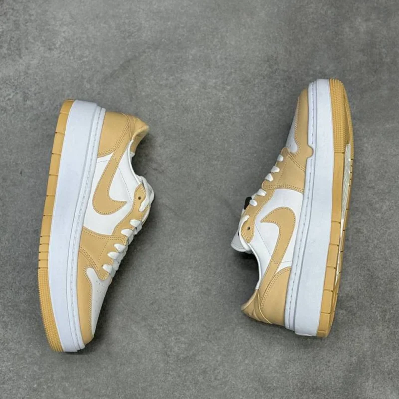 کتونی نایک جردن 1 Nike jordan 1 
DH7004100 - Image 3