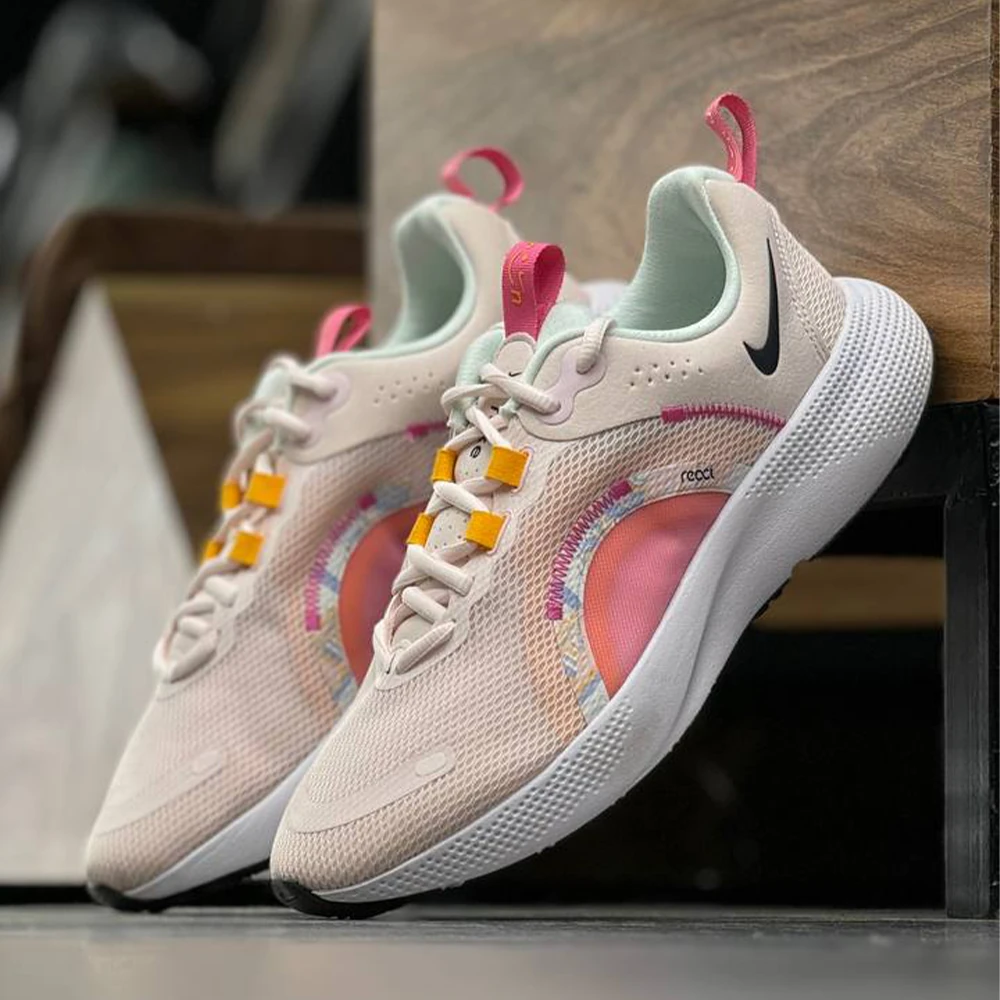 Nike React Escape Run 2 Sneakers کتونی نایک ریکت اسکیپ ران 2 Nike react escape run 2 DO9480600