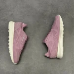 کتونی ریباک کلاسیک Reebok classic .
12A501 - Image 3