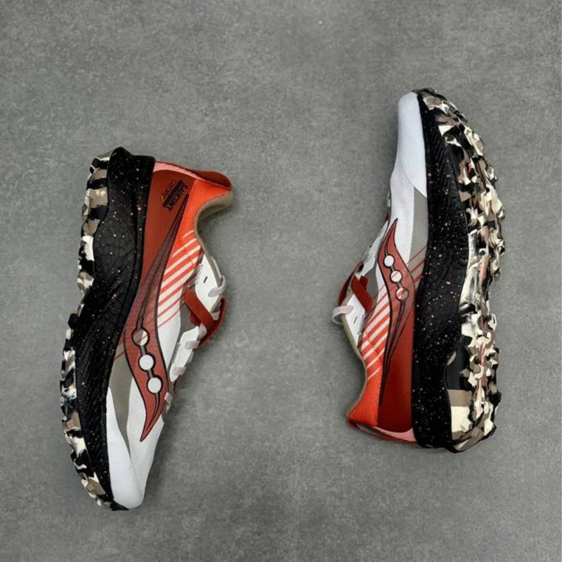 کتونی ساکونی اندورفین ادج Saucony endorphin  
S1077386 
Trail - Image 3