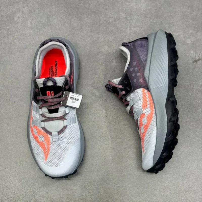 کتونی ساکونی اندورفین ریفت Saucony Endorphin rift 
S10856125 - Image 2
