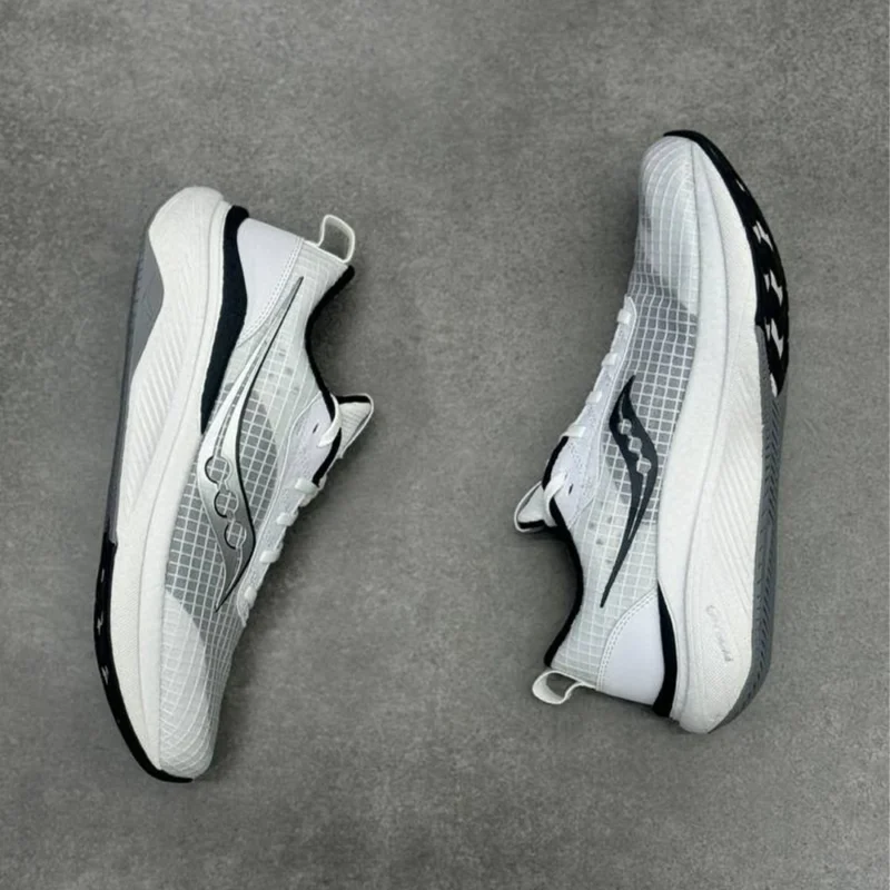 کتونی ساکونی فریدام 4 Saucony freedom 4 کد 2932 - Image 3