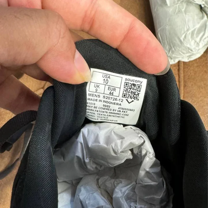 کتونی ساکونی فریدام 5 Saucony freedom 5 
S2072612 - Image 4