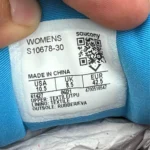 کتونی ساکونی تریامف 19 Saucony triumph 19 
S1067830 - Image 4