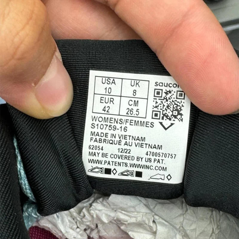 کتونی ساکونی تریامف 20 Saucony triumph 20 
S1075916 - Image 4
