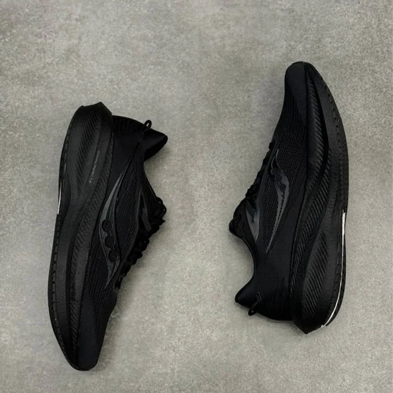 کتونی ساکونی تریامف 21 Saucony triumph 
S2088112 - Image 3
