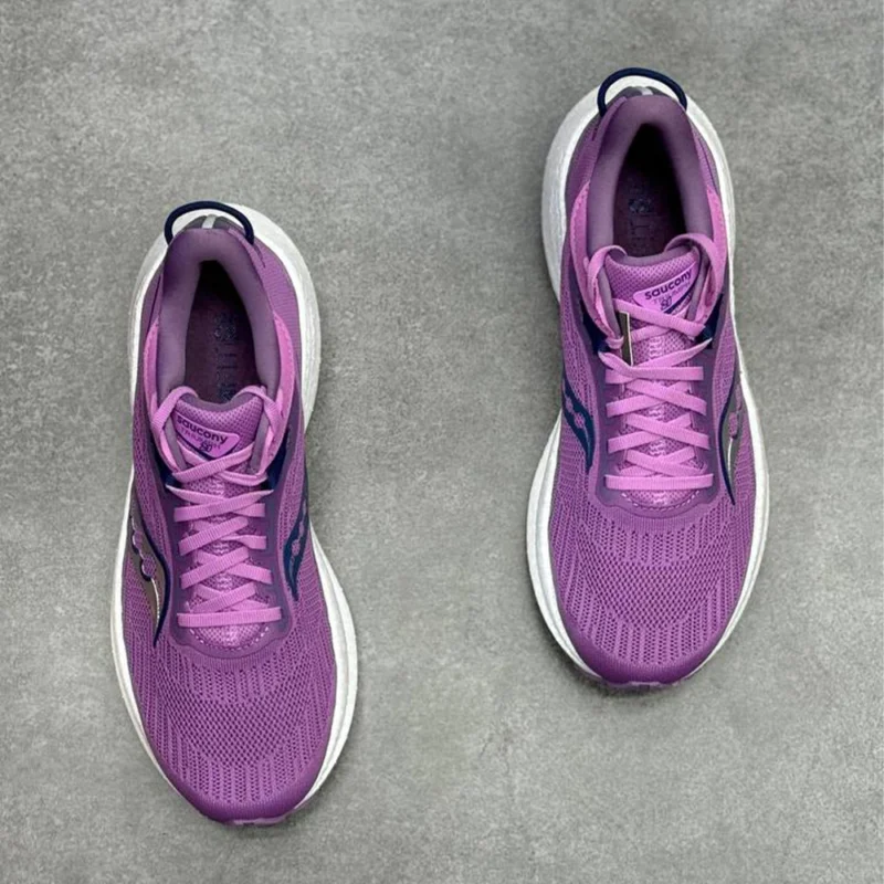 کتونی ساکونی تریامف 21 Saucony triuph 21 S1088132 - Image 2