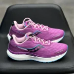 کتونی ساکونی تریامف 19 Saucony triumph 19 S1067830