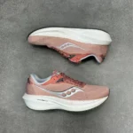 کتونی ساکونی تریامف 21 Saucony triumph 21 
S10881130 - Image 6