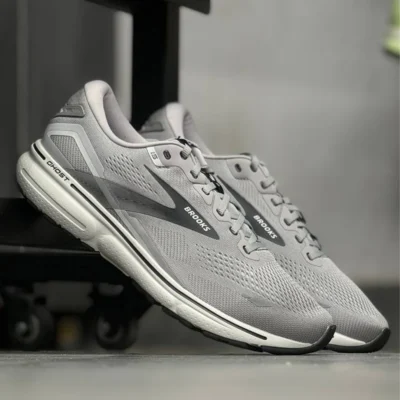 کتونی بروکس گاست 15 Brooks ghost 15 1103932E098