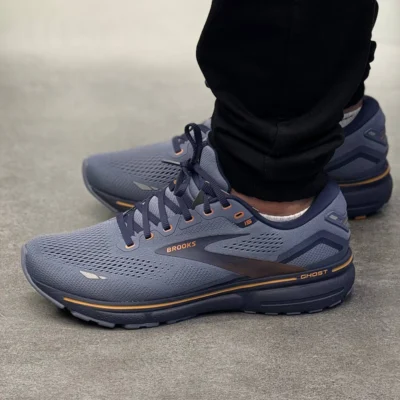 کتونی بروکس گاست 15 Brooks ghost 15 1103931D025